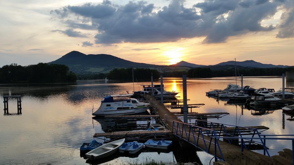 Resort Marina Labe Lovosice Exterior foto