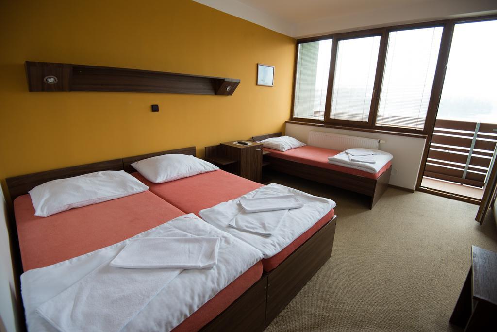 Resort Marina Labe Lovosice Quarto foto